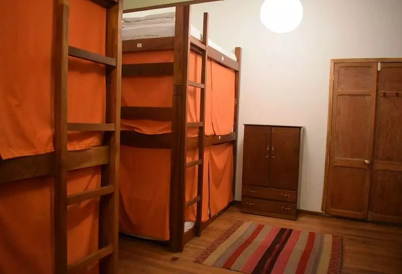 3600 Hostel   Adults Only