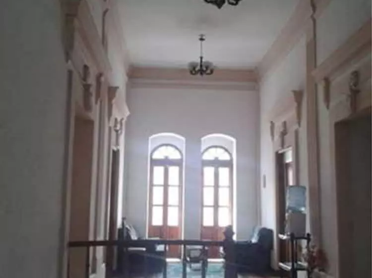 ベッドアンドブレックファースト Hojas Quito Life