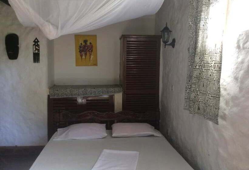 Diani Banda Cottages