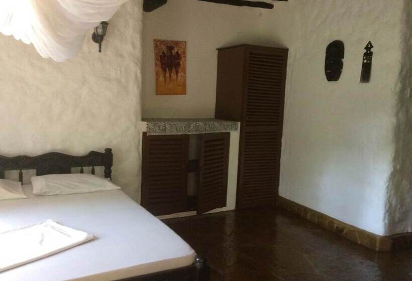 Diani Banda Cottages