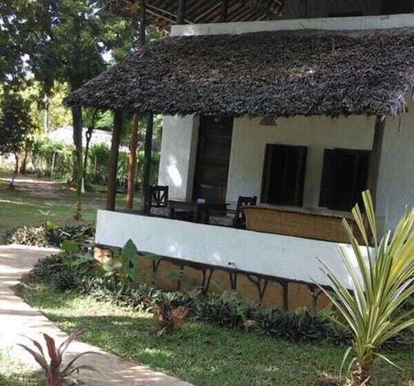 Diani Banda Cottages
