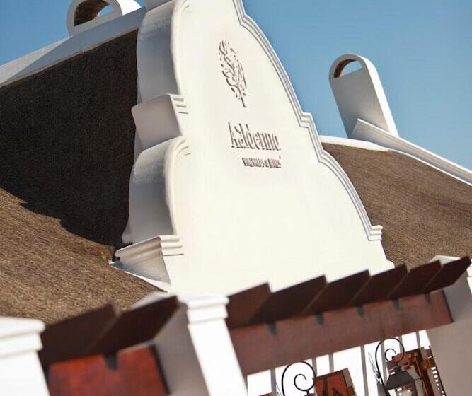 Отель Aaldering Luxury Lodges