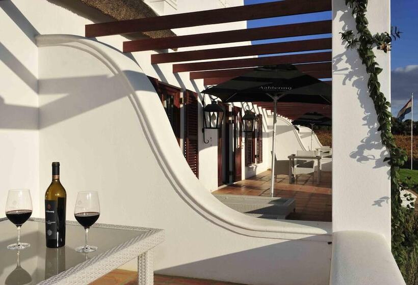 Отель Aaldering Luxury Lodges