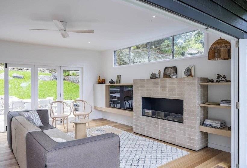 בית מלון כפרי Crane Lodge