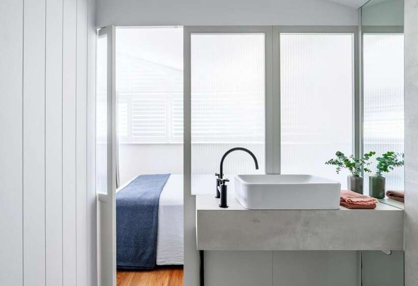 בית מלון כפרי Crane Lodge