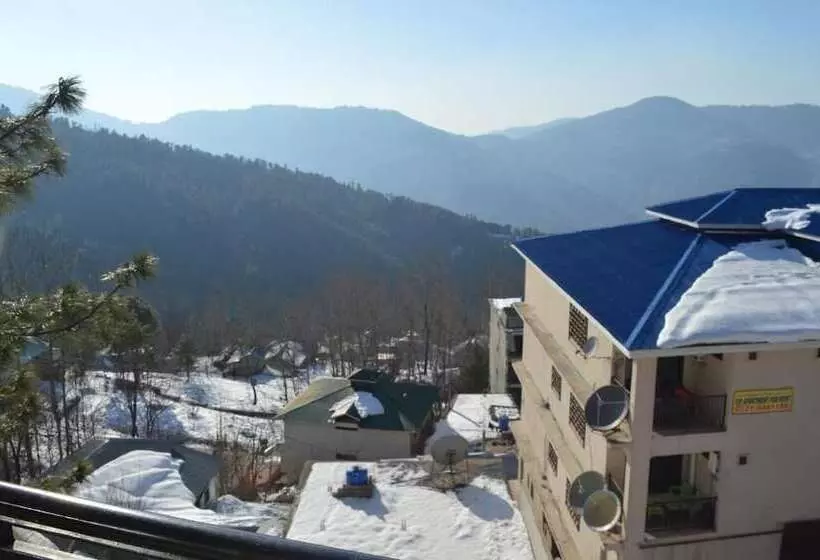 هتل Mustafa's Palace