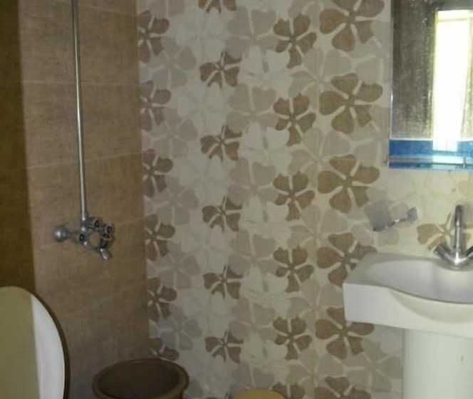 هتل Mustafa's Palace