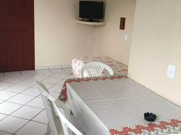 Hotelli Pousada Dona Celia