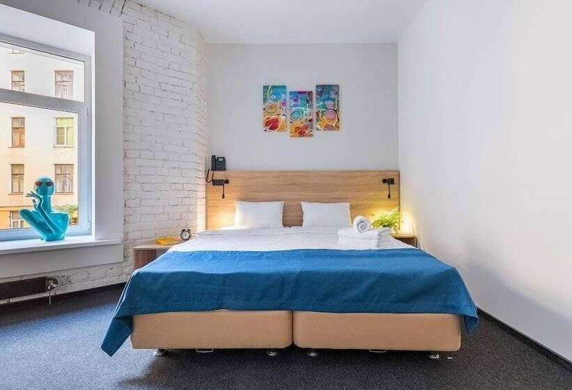 Izzzi By Vladimirskaya