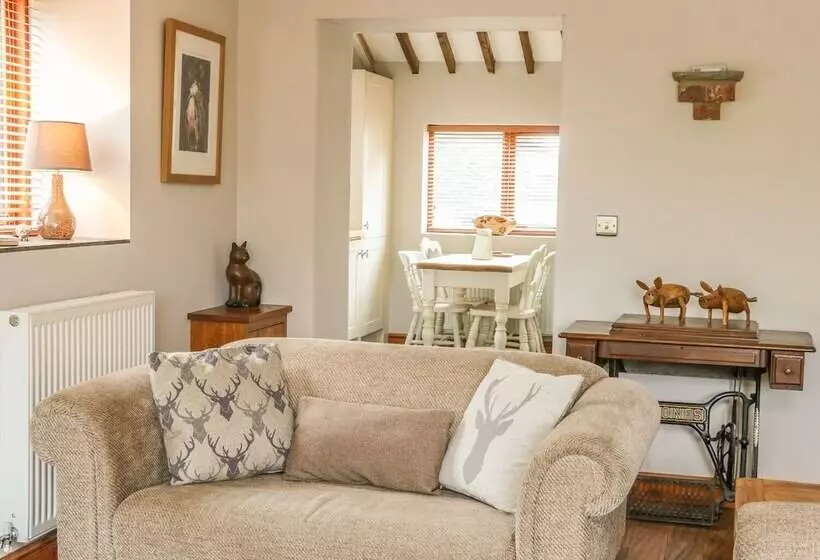 Maltkiln Cottage At Crook Hall Farm
