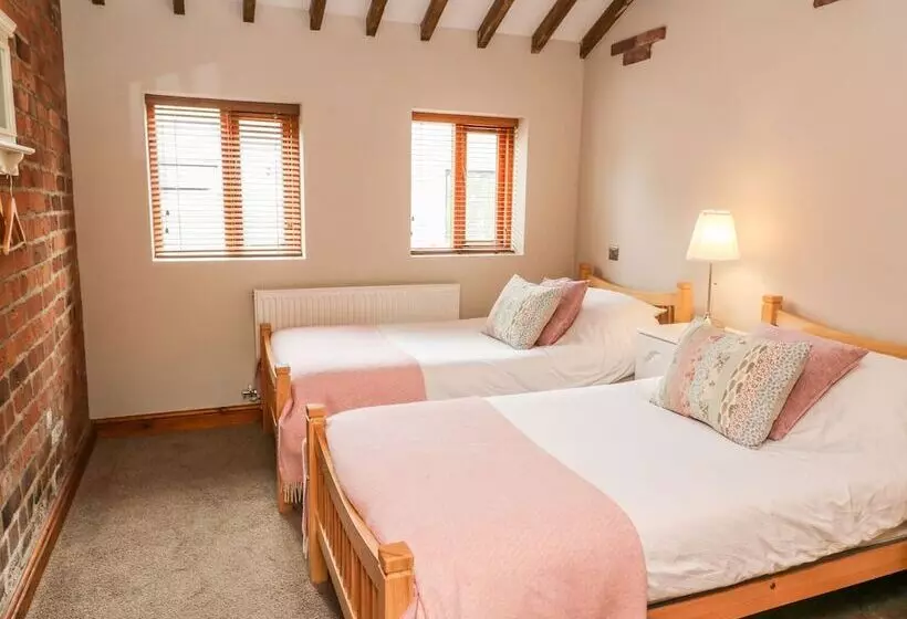 Maltkiln Cottage At Crook Hall Farm