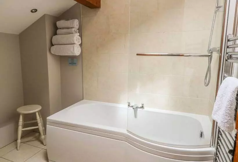 Maltkiln Cottage At Crook Hall Farm