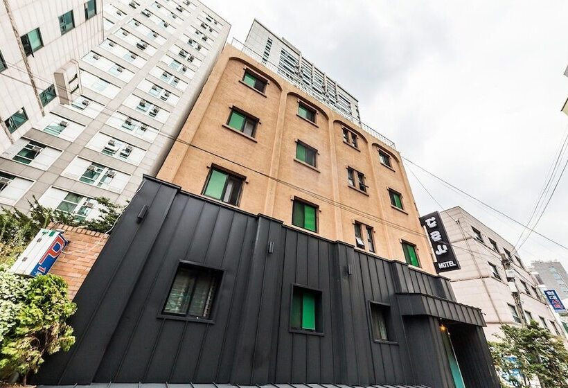 Мотель Shinchon Dorothy