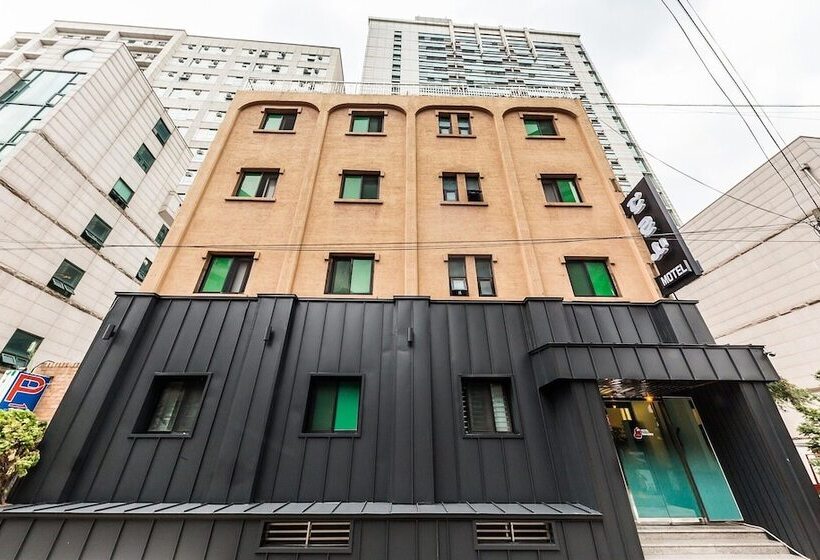 Мотель Shinchon Dorothy