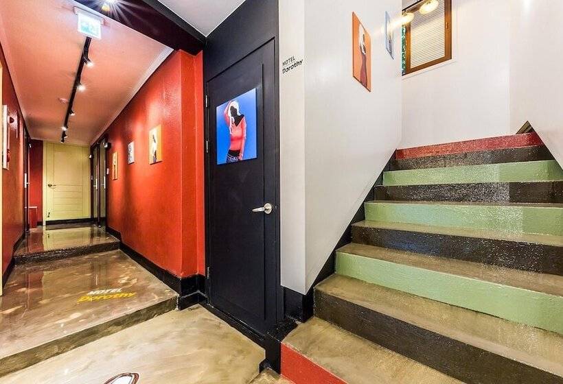 Мотель Shinchon Dorothy