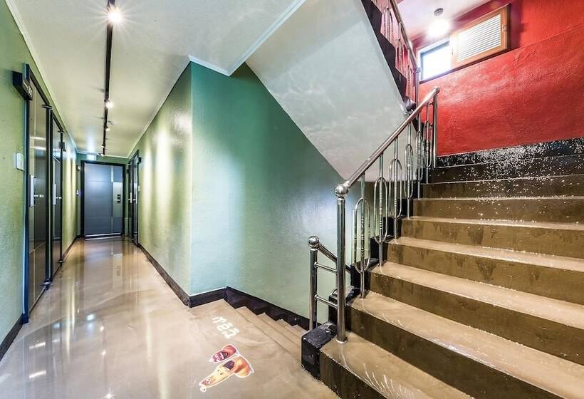 Мотель Shinchon Dorothy