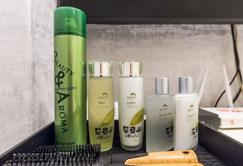 Мотель Shinchon Dorothy