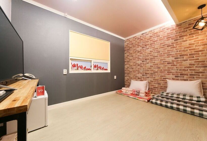 مُتل Ulsan Sinjeongdong Castle