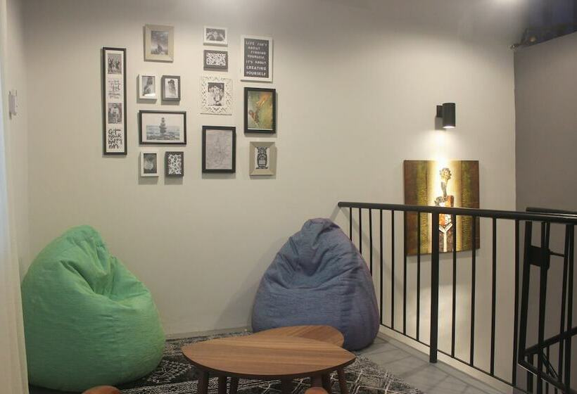 پانسیون Owl Homestay