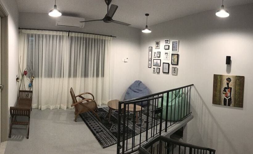 پانسیون Owl Homestay