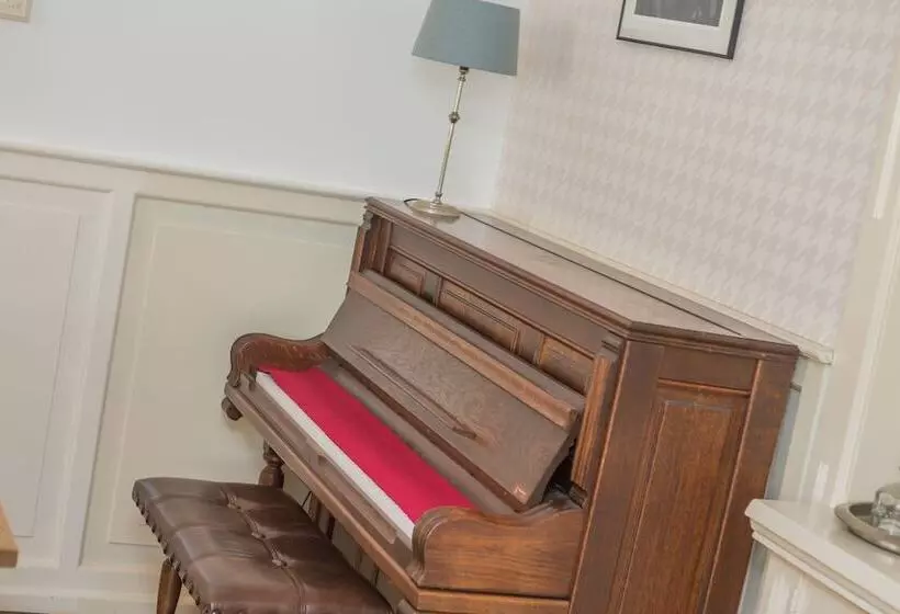 Pirombo Bed & Breakfast