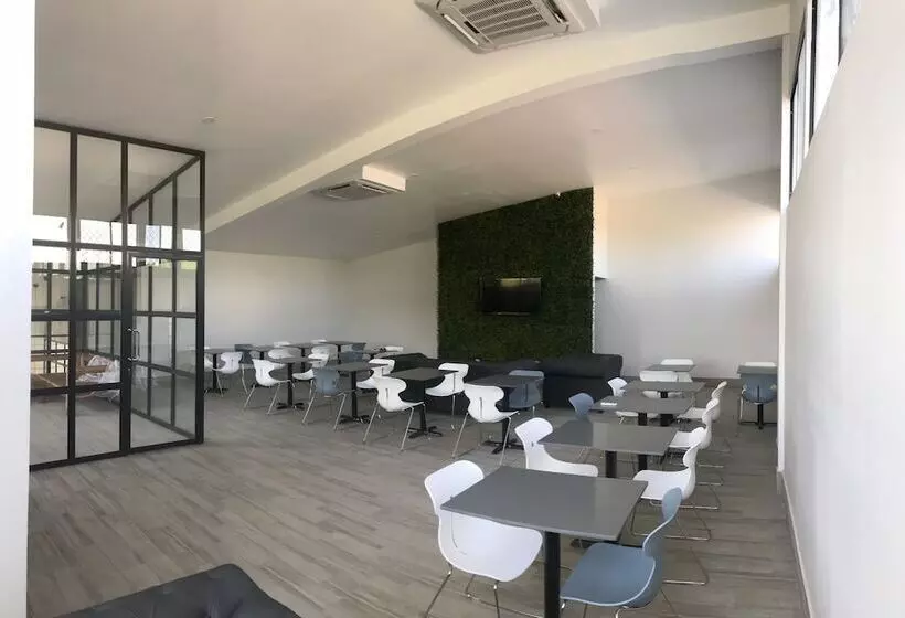 Salinas Hotel Don Carmelo