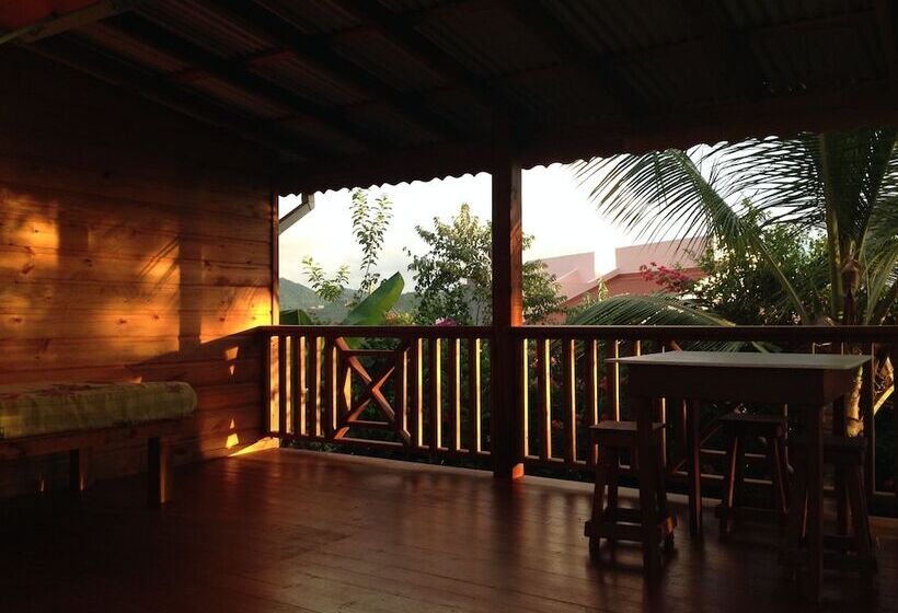 Top Of The Hill Cottage