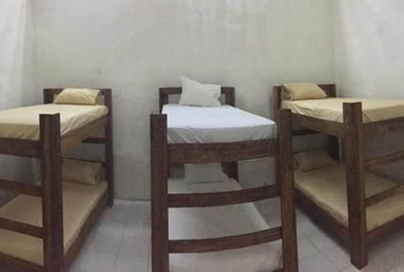 Yum Kaax   Hostel