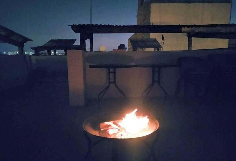 فندق صغير Lima Backpackers