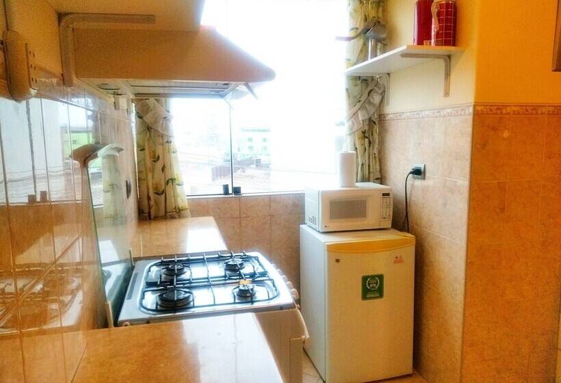 فندق صغير Lima Backpackers