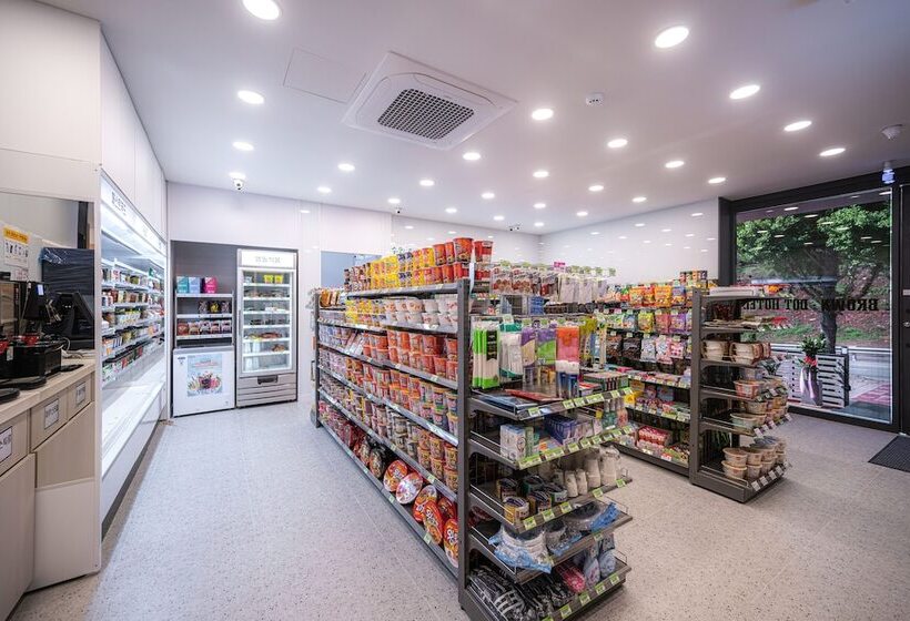 Brown Dot Hotel Gijang Station