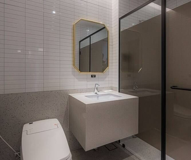 Brown Dot Hotel Gijang Station