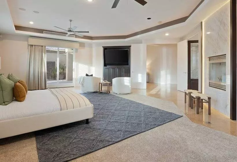 Casa Palmera By Avantstay Entertainer S Oasis W/ Guesthouse