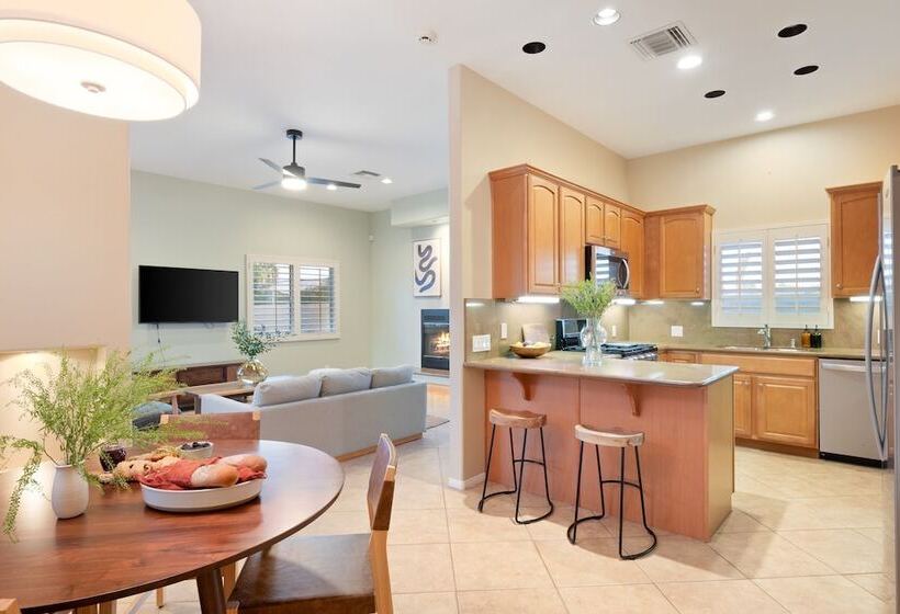 Casa Palmera By Avantstay Entertainer S Oasis W/ Guesthouse