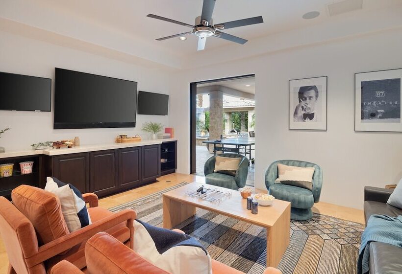 Casa Palmera By Avantstay Entertainer S Oasis W/ Guesthouse