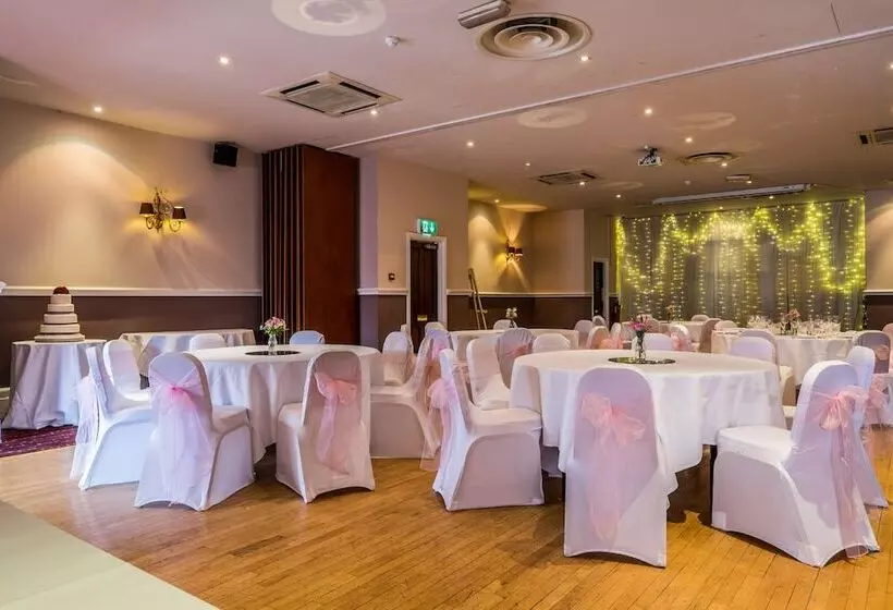 Hostelli Bull S Head