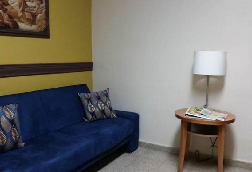 Hostal Universitario