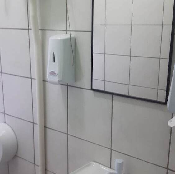 Hostel Retiro Do Sagui