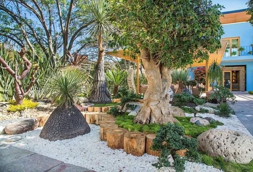 هتل Antiguo Hipico Haras