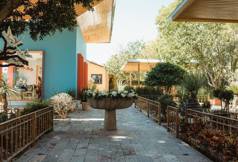 هتل Antiguo Hipico Haras