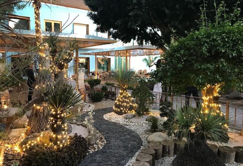 هتل Antiguo Hipico Haras