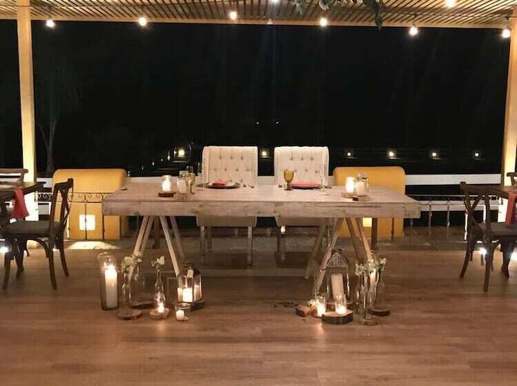 هتل Antiguo Hipico Haras