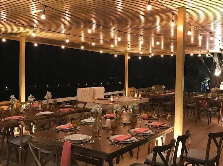 هتل Antiguo Hipico Haras