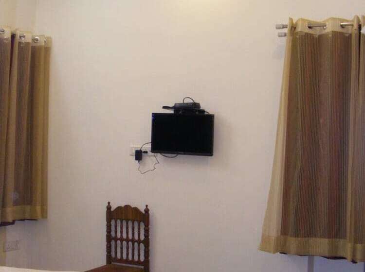 Hotel Goroomgo Rudraksh Jaipur