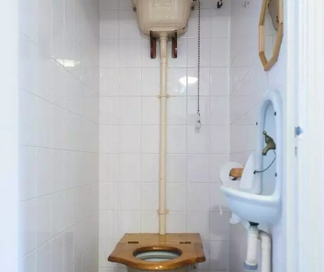 هتل Herengracht Canal Apartment