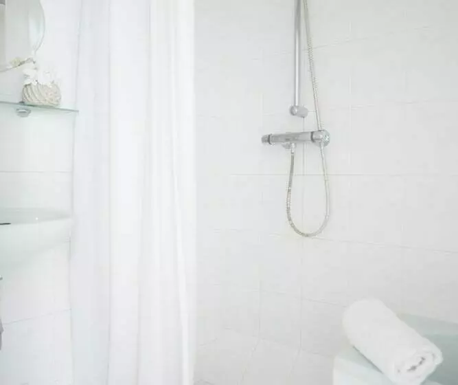 هتل Herengracht Canal Apartment