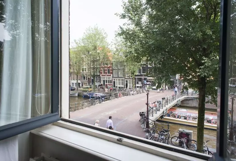 هتل Herengracht Canal Apartment