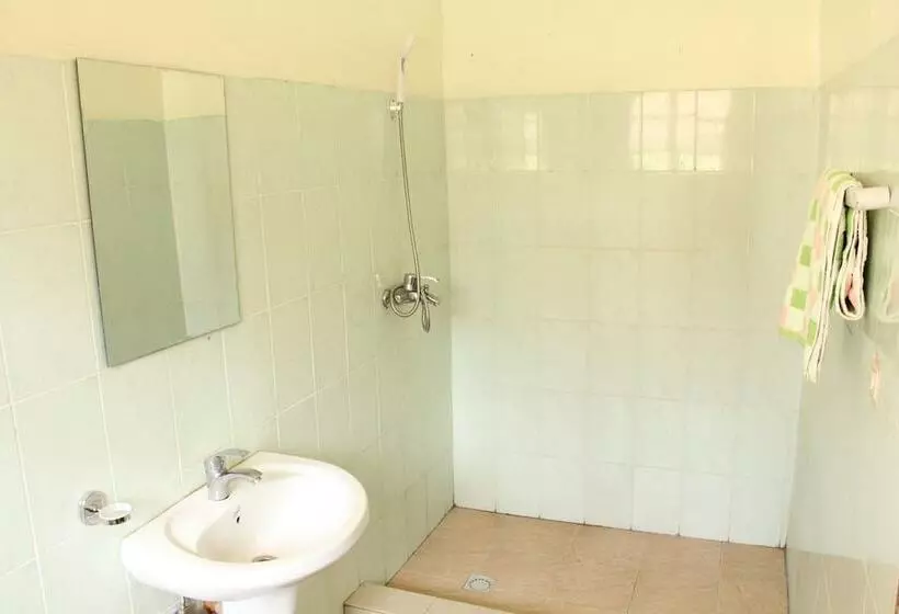 هتل Joy Guesthouse