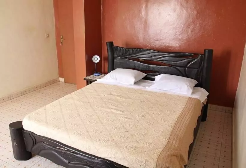 هتل Joy Guesthouse