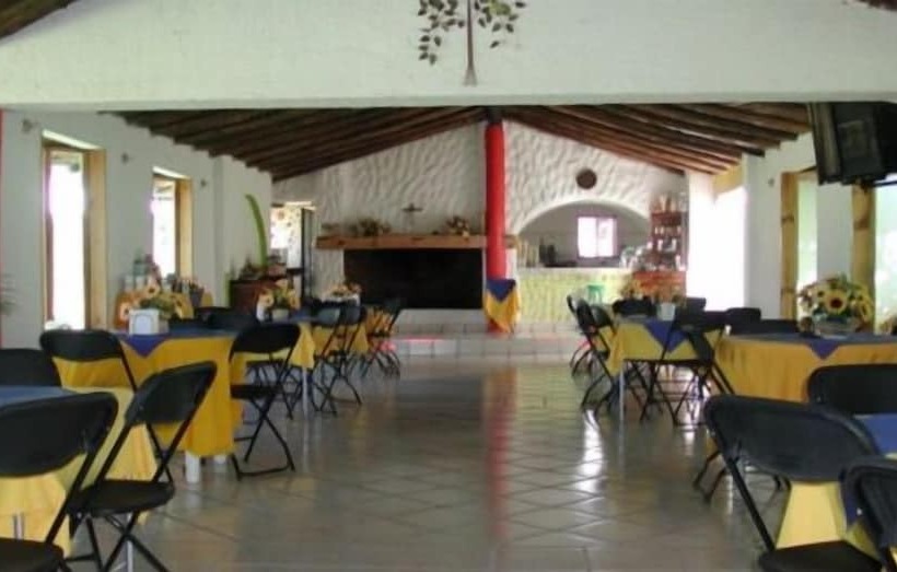 Отель Rancho Las Margaritas
